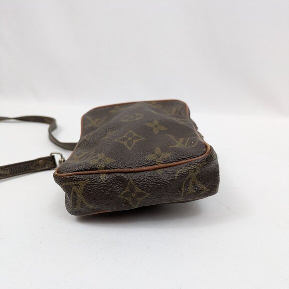 Louis Vuitton Mini Pouch Case - Picture 3 of 9